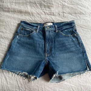 Abercrombie & Fitch 4 inch High Rise Mom Short